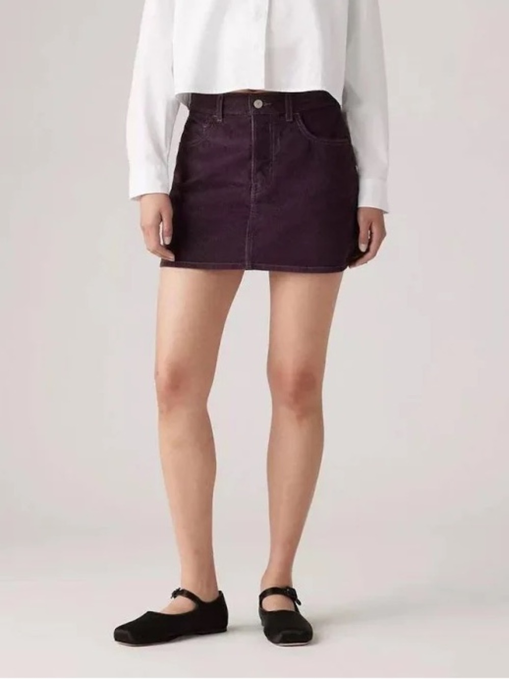 Levi’s Icon Skirt - size 26, corduroy- 100% cotton, color purple